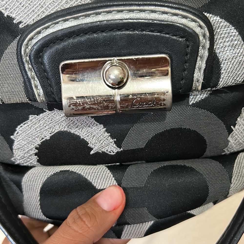 Coach bag - Picture 4 of 4
